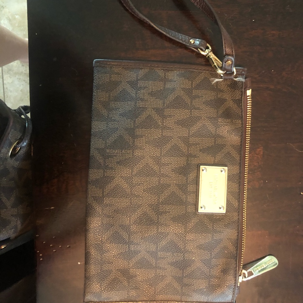 Michael Kors Jet Set Reversible Python Tote - image 5